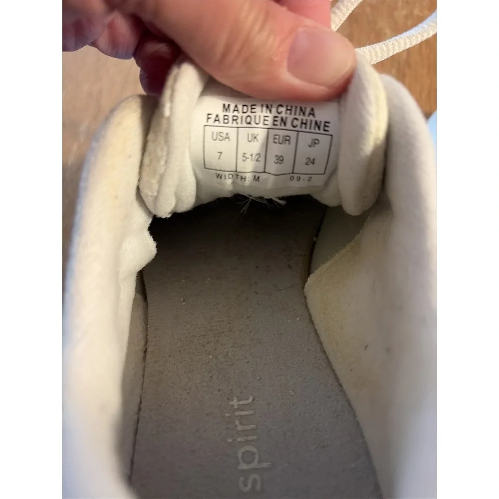 Easy Spirit Tennis Shoes, Women's Shoes Size 7, US 7, Plain White Shoes, Lace Up